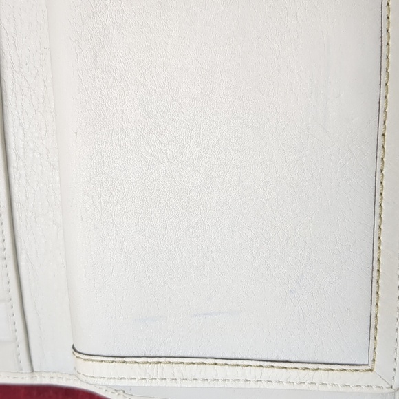 Coach Vintage Trifold Wallet - Picture 12 of 15